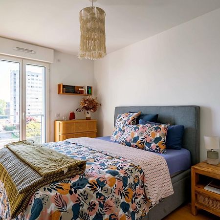 Stunning Apartment With Balcony To Visit Paris Levallois-Perret Esterno foto