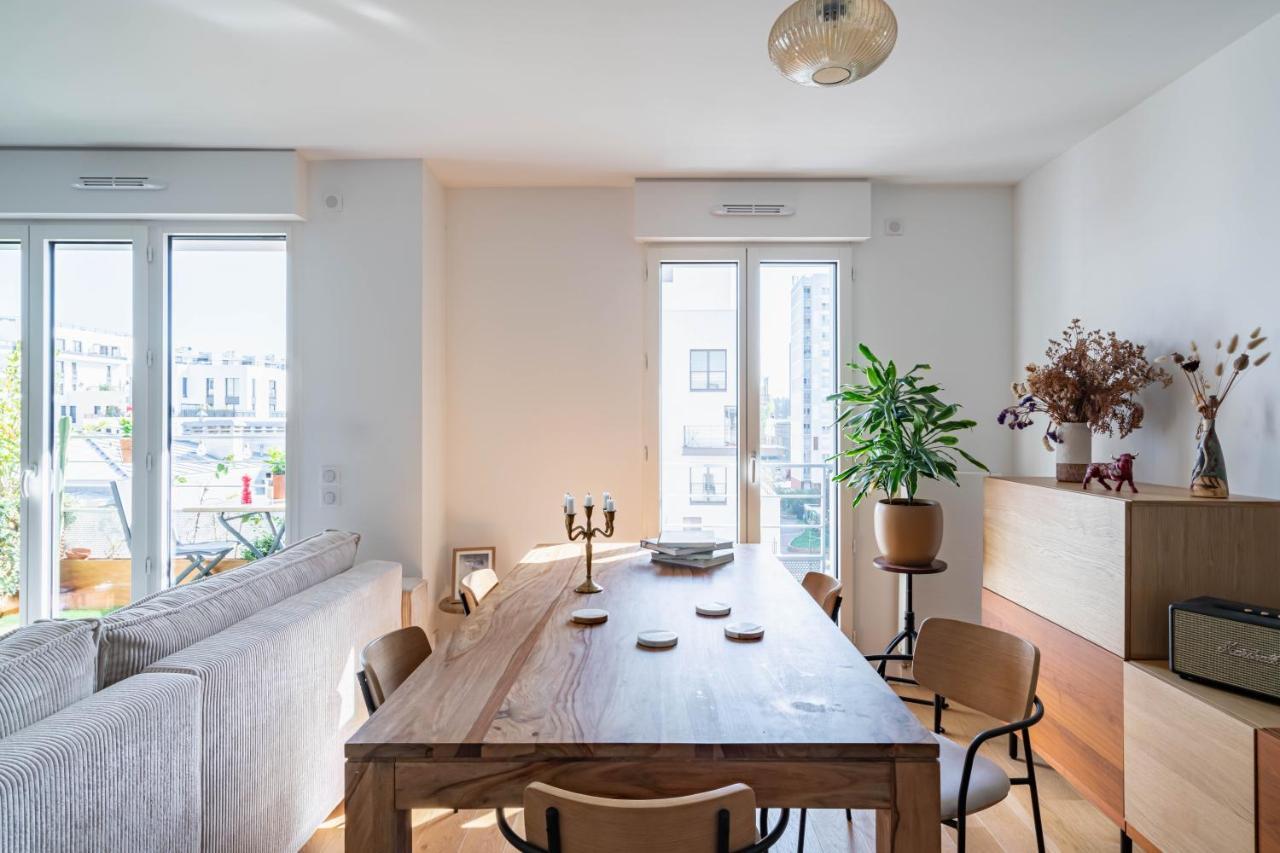 Stunning Apartment With Balcony To Visit Paris Levallois-Perret Esterno foto